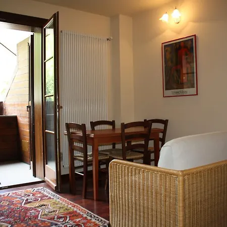 Aparthotel Il Cervo Bianco *